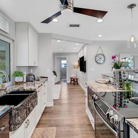 Inviting Lakeview Home L Pool L Close To Beaches Marco Island Exterior foto